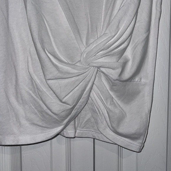 Altar’d State White Tee with Twist Detail - Picture 3 of 4